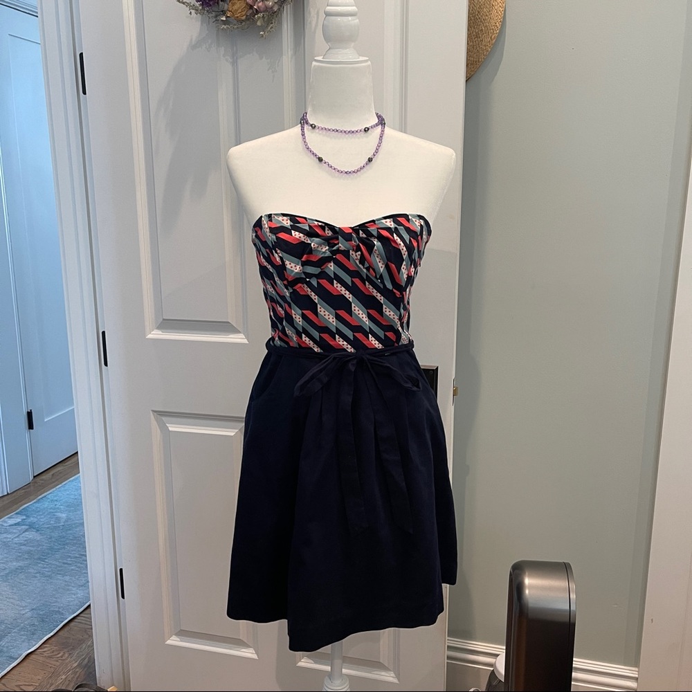 Anthropologie strapless dress with pockets! US 6